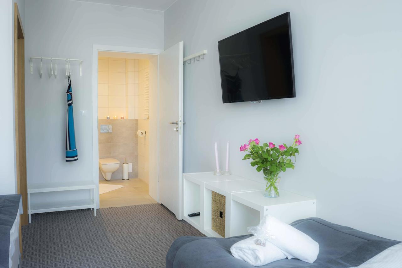 Hotel Inner City Кутно Экстерьер фото
