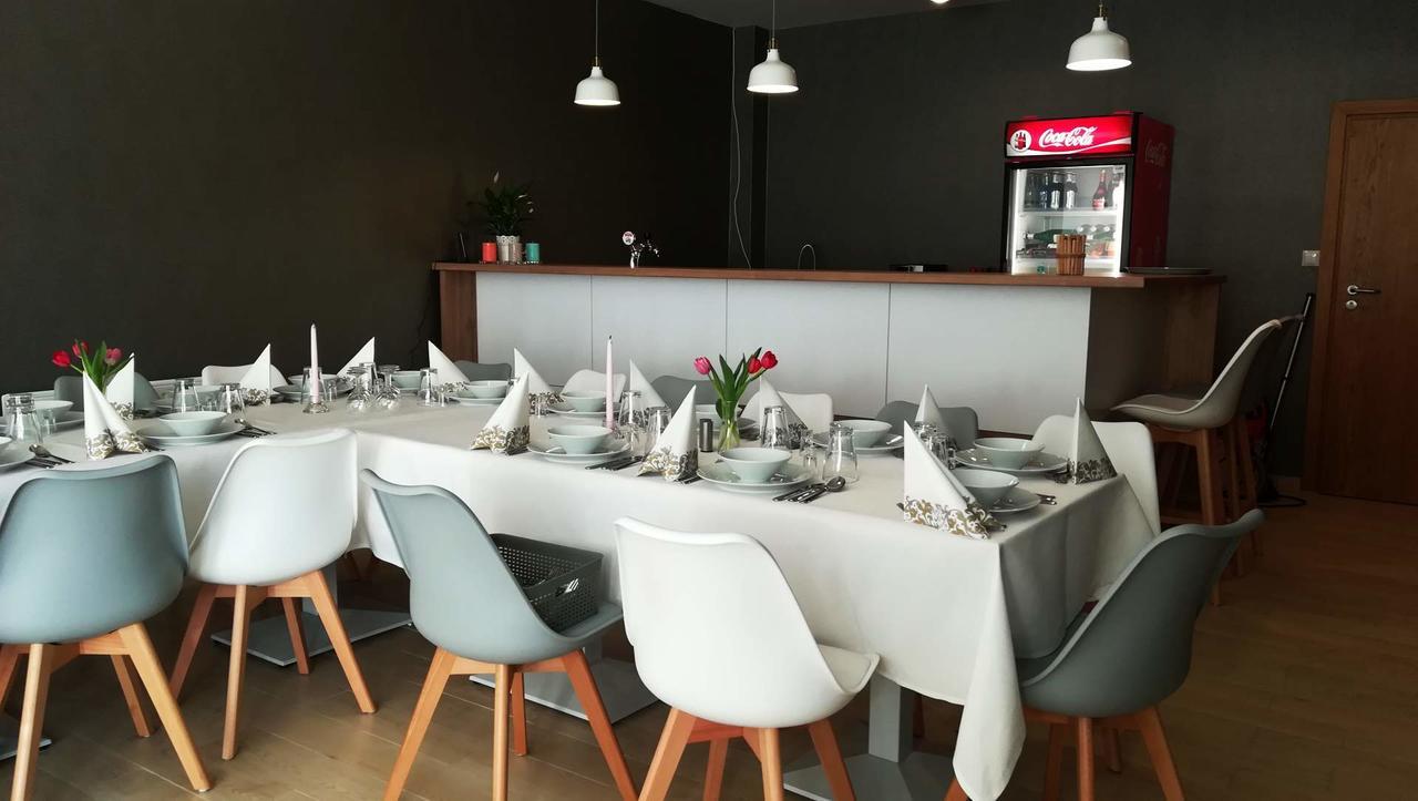 Hotel Inner City Кутно Экстерьер фото