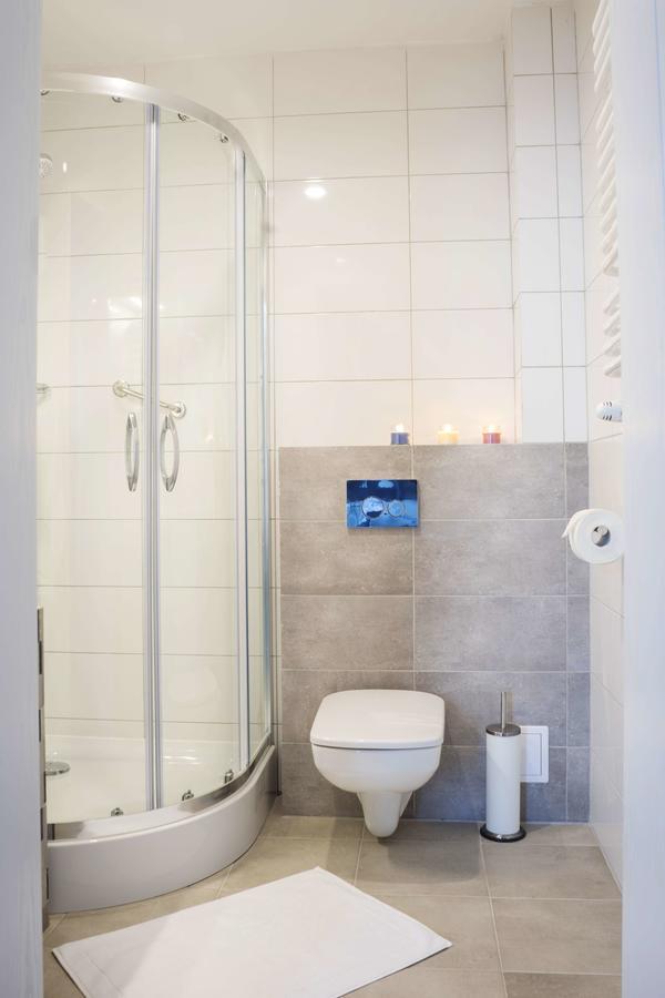Hotel Inner City Кутно Экстерьер фото