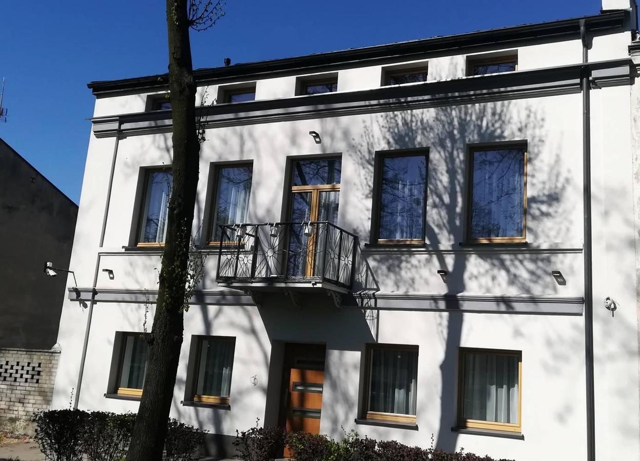 Hotel Inner City Кутно Экстерьер фото